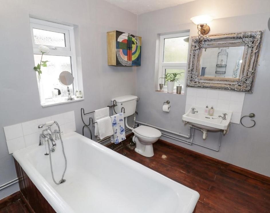 Lovely Comfortable 3 Bed Home, Worcester Exterior photo
