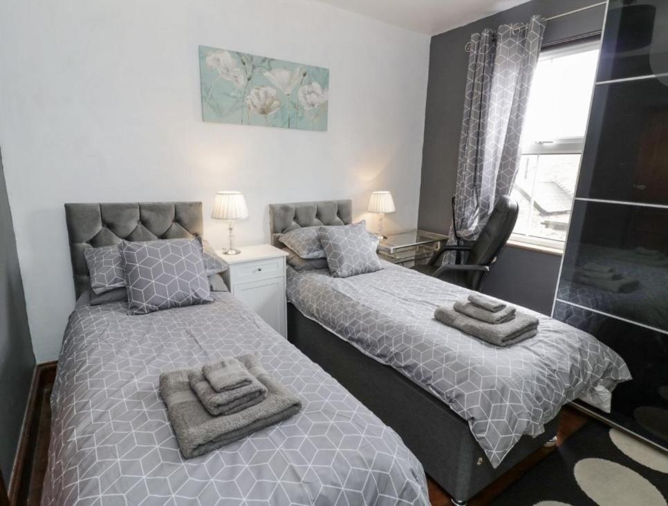 Lovely Comfortable 3 Bed Home, Worcester Exterior photo