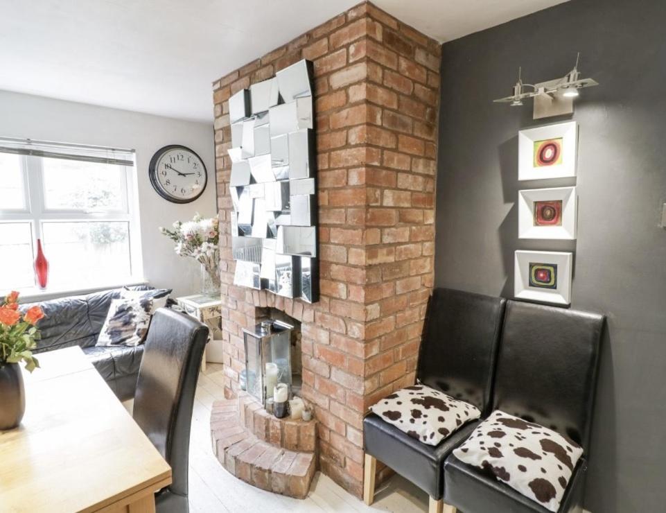 Lovely Comfortable 3 Bed Home, Worcester Exterior photo